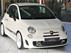 Weiß Gebraucht 2013 Abarth 595 Turismo Kleinwagen | 13.900 €