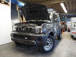 Grau Gebraucht 2015 Suzuki Jimny SUV | 21.000 € (Teuer)