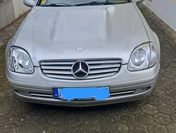 Grau Gebraucht 1998 Mercedes SLK200 Cabrio | 1.300 € (Guter Preis)