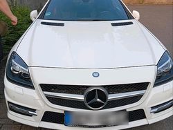 Weiß Gebraucht 2014 Mercedes SLK200 AMG Cabrio | 18.000 €