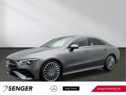 Grau Gebraucht 2024 Mercedes CLA200 AMG Limousine | 35.640 € (Fairer Preis)