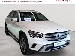 Designo diamantweiß bright Gebraucht 2022 Mercedes GLC300e SUV | 34.090 € (Guter Preis)