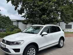 Weiß Gebraucht 2016 VW Touareg Executive SUV | 14.900 € (Teuer)