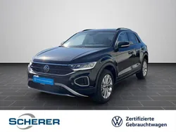 Deep blackperleffekt Gebraucht 2024 VW T-Roc Life SUV | 29.790 € (Guter Preis)