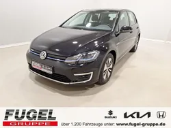 Deep black perleffekt Gebraucht 2020 VW e-Golf Kleinwagen | 13.899 € (Superpreis)