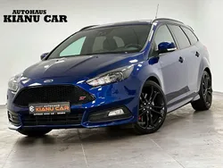 Blau Gebraucht 2015 Ford Focus ST Kombi | 11.750 € (Fairer Preis)