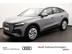 Kieselgrau Gebraucht 2022 Audi Q4 Sportback e-tron Basis SUV | 24.790 € (Superpreis)