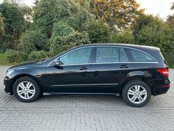 Schwarz Gebraucht 2012 Mercedes R350 Van / Kleinbus | 14.700 € (Etwas zu teuer)