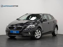 Schwarz Gebraucht 2014 Volvo V40 CC You! Kombi | 17.999 € (Etwas zu teuer)
