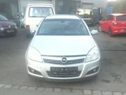 Silber Gebraucht 2008 Opel Astra Cosmo Kombi | 700 € (Superpreis)