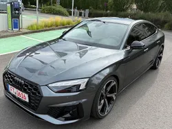 Grau Gebraucht 2024 Audi A5 Sportback S-Line Limousine | 39.490 € (Guter Preis)