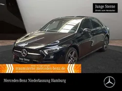 Schwarz Gebraucht 2022 Mercedes A250 AMG Limousine | 27.490 € (Fairer Preis)