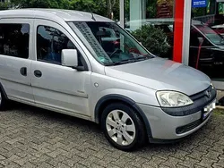 Silber Gebraucht 2003 Opel Combo Van / Kleinbus | 1.250 € (Superpreis)