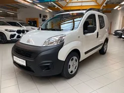 Colore esterno (weiß) Gebraucht 2022 Fiat Fiorino Van / Kleinbus | 16.958 € (Teuer)