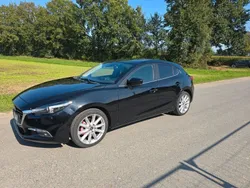 Schwarz Gebraucht 2017 Mazda 3 Exclusive-Line Limousine | 14.800 € (Fairer Preis)
