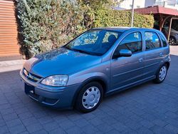 Grau Gebraucht 2006 Opel Corsa Kleinwagen | 1.790 € (Guter Preis)