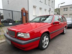 Rot Gebraucht 1996 Volvo 850 Kombi | 4.000 €