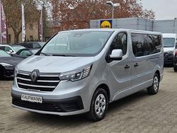Silber Neu 2025 Renault Trafic Evolution Van / Kleinbus | 39.890 €
