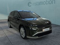 Grün Gebraucht 2025 Skoda Enyaq iV Loft SUV | 45.000 € (Teuer)