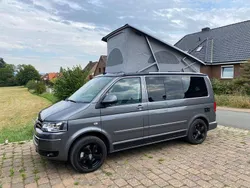 Grau Gebraucht 2014 VW T5 Comfortline Van | 35.500 € (Fairer Preis)