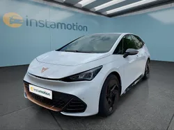 Weiß Gebraucht 2022 Cupra Born Kleinwagen | 27.249 € (Etwas zu teuer)