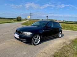 Schwarz Gebraucht 2007 BMW 116 Kleinwagen | 2.950 € (Fairer Preis)