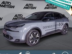 Manhattangrün Neu 2025 Citroën e-C4 Limousine | 29.990 € (Etwas zu teuer)