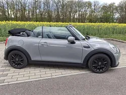 Grau Gebraucht 2021 Mini One Cabriolet Classic Cabrio | 22.800 € (Fairer Preis)