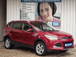 Rubyrot (metallic) Gebraucht 2015 Ford Kuga Titanium SUV | 15.776 € (Fairer Preis)