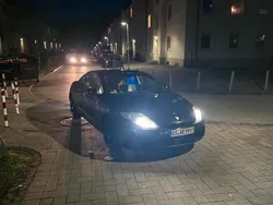 Schwarz Gebraucht 2009 Renault Laguna Coupé Coupé | 2.300 €