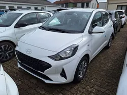 Weiß Neu 2024 Hyundai i10 Select Kleinwagen | 15.960 € (Guter Preis)