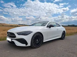 Weiß Gebraucht 2024 Mercedes CLE450 AMG line Coupé | 65.999 € (Guter Preis)