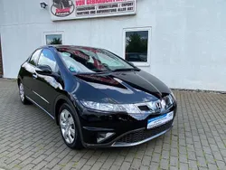 Schwarz Gebraucht 2010 Honda Civic Limousine | 7.950 € (Fairer Preis)