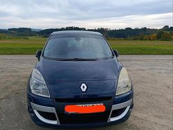 Blau Gebraucht 2010 Renault Scénic III Limousine | 3.400 €