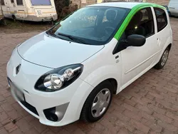 Weiß Gebraucht 2011 Renault Twingo Kleinwagen | 1.999 €