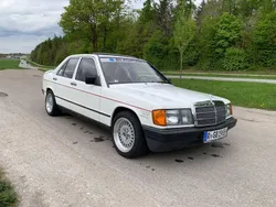 Weiß Gebraucht 1985 Mercedes 190 Limousine | 10.500 €