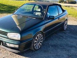 Grün Gebraucht 1994 VW Golf Cabriolet GTI Cabrio | 1.500 €