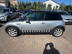 Silber Gebraucht 2005 Mini ONE Sport Kleinwagen | 3.350 € (Fairer Preis)