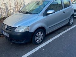 Silber Gebraucht 2009 VW Fox Style Kleinwagen | 1.200 € (Superpreis)
