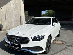 Weiß Gebraucht 2021 Mercedes E200 Limousine | 28.490 € (Guter Preis)