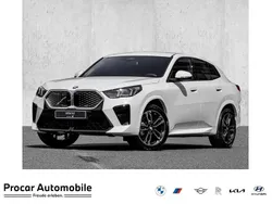 Weiß Neu 2025 BMW iX2 M Sport SUV | 47.990 € (Guter Preis)