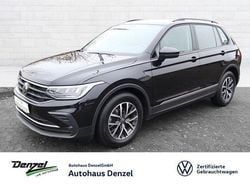 Deep black perleffekt Gebraucht 2023 VW Tiguan Life SUV | 24.590 € (Guter Preis)