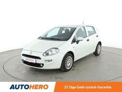Weiß Gebraucht 2017 Fiat Punto Basis Kleinwagen | 7.290 € (Teuer)