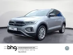 Silber Gebraucht 2023 VW T-Roc Style SUV | 29.460 € (Etwas zu teuer)