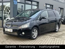 Schwarz Gebraucht 2005 Mitsubishi Grandis Motion Van / Kleinbus | 4.699 € (Teuer)