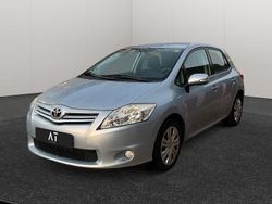 Blau Gebraucht 2010 Toyota Auris Life+ Limousine | 4.990 € (Fairer Preis)