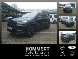 Technogreen metallic Gebraucht 2025 Jeep Compass North SUV | 38.890 € (Teuer)