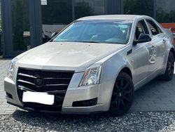 Silber Gebraucht 2010 Cadillac CTS Limousine | 4.500 € (Fairer Preis)