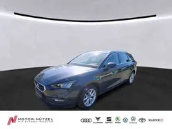 Grau Gebraucht 2022 Seat Leon ST Style Kombi | 17.930 € (Fairer Preis)