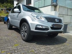 Silber Gebraucht 2014 Ssangyong (KGM) Rexton SUV | 13.900 €